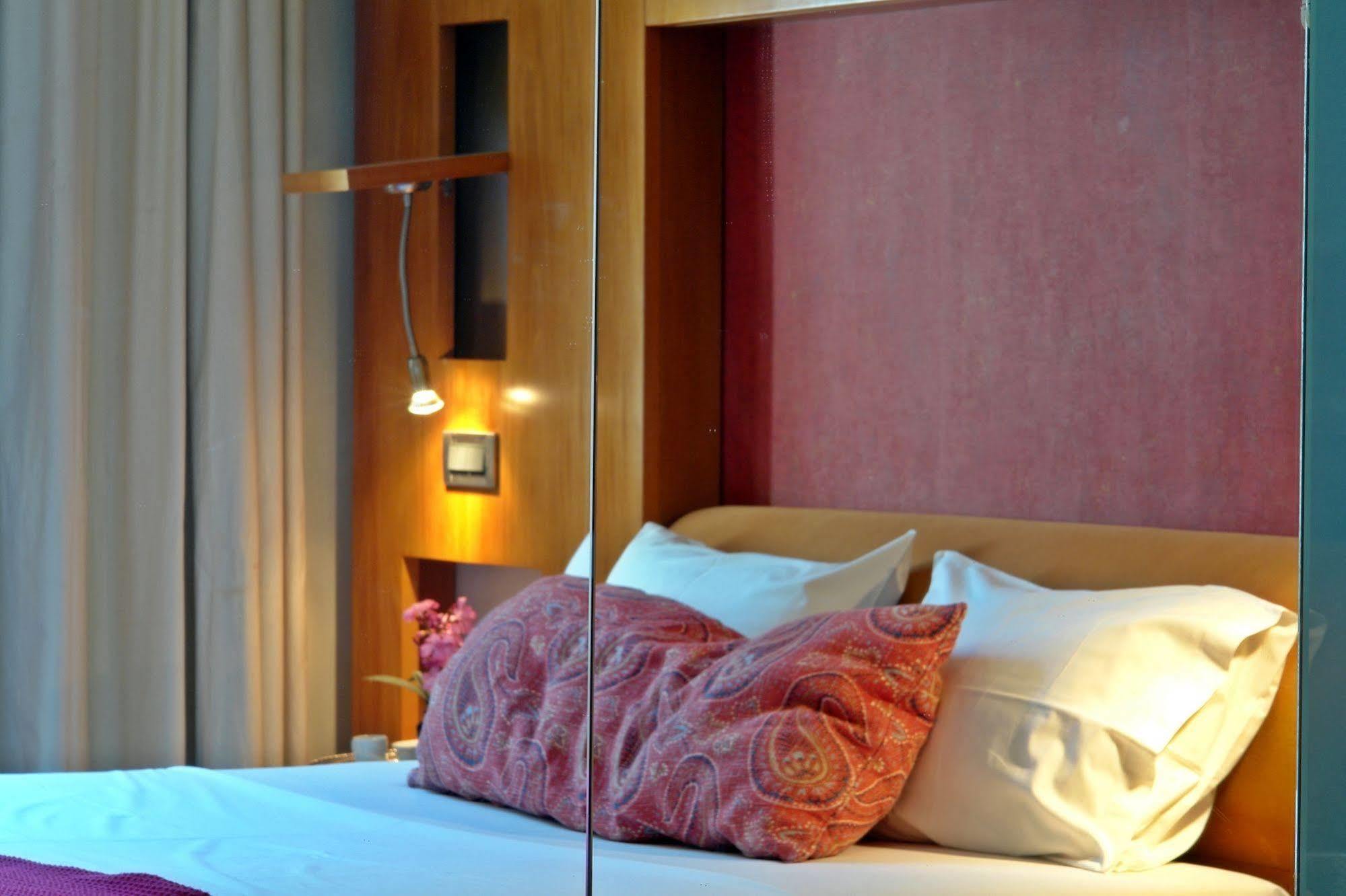 Semeli Hotel Athene Buitenkant foto